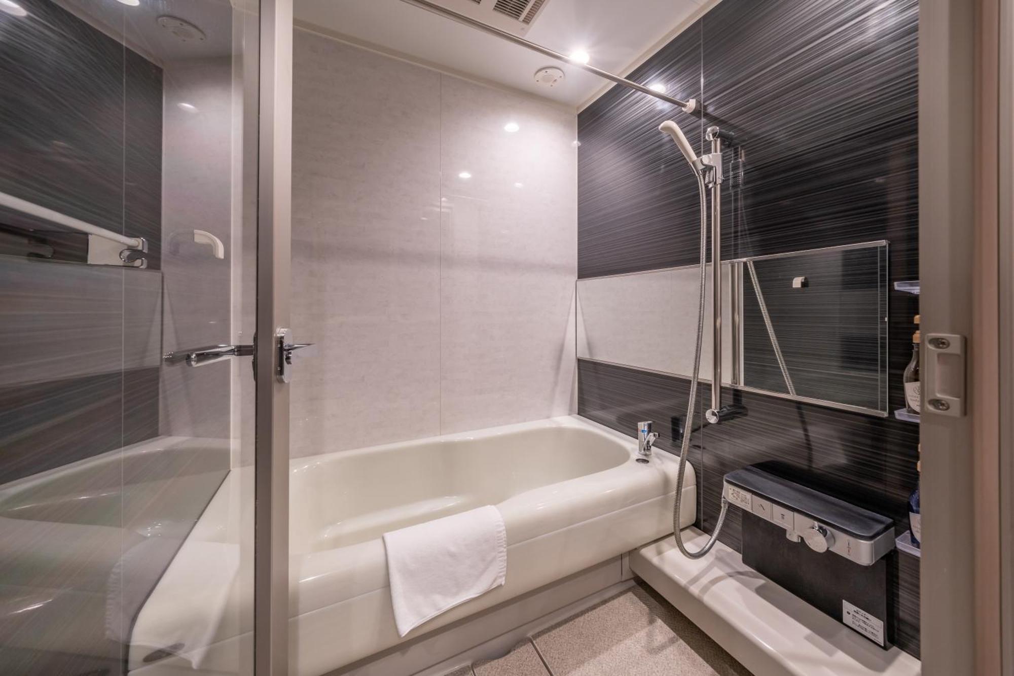 Residence Hotel Takayama Station Екстер'єр фото