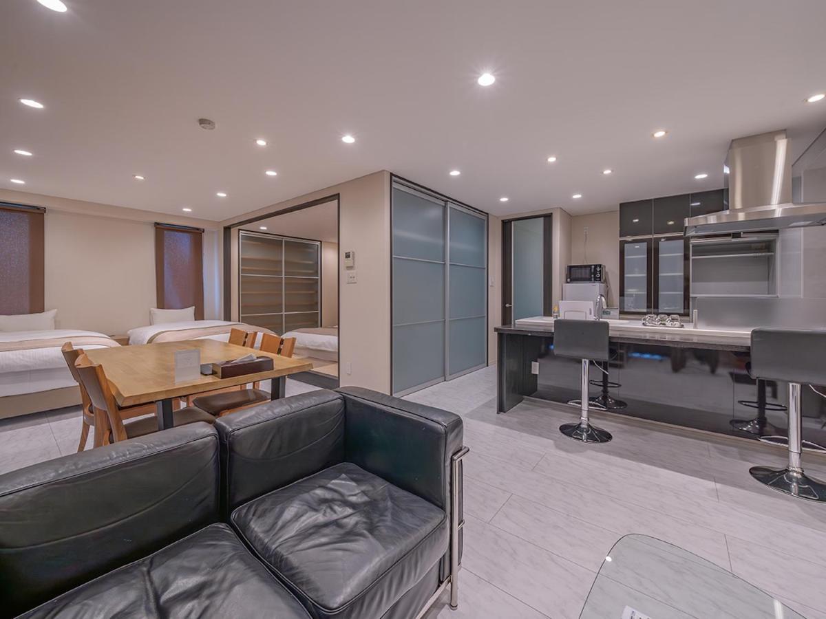 Residence Hotel Takayama Station Екстер'єр фото