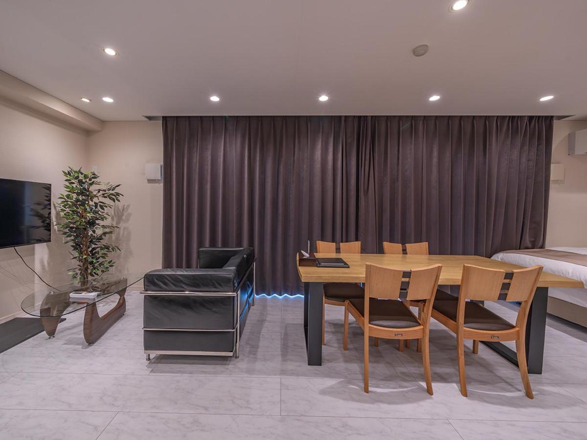 Residence Hotel Takayama Station Екстер'єр фото