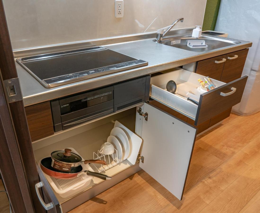 Residence Hotel Takayama Station Екстер'єр фото