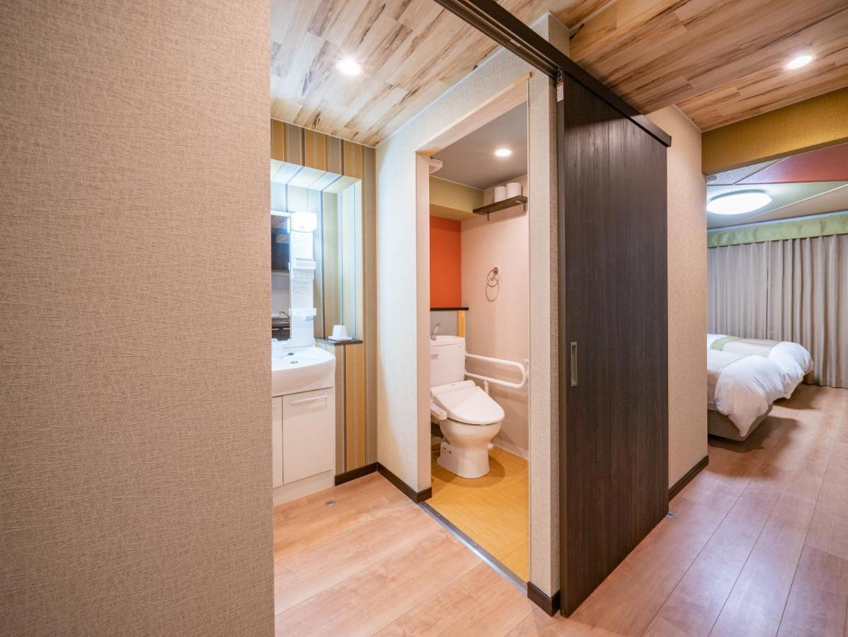 Residence Hotel Takayama Station Екстер'єр фото