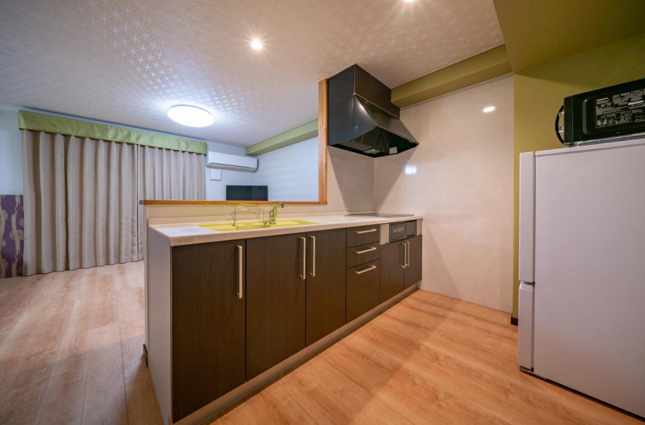 Residence Hotel Takayama Station Екстер'єр фото